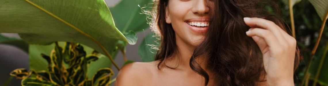 The secret benefits of hemp oil for shiny and healthy hair