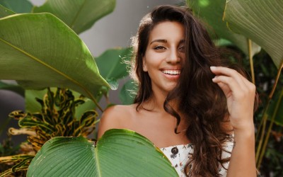 The secret benefits of hemp oil for shiny and healthy hair